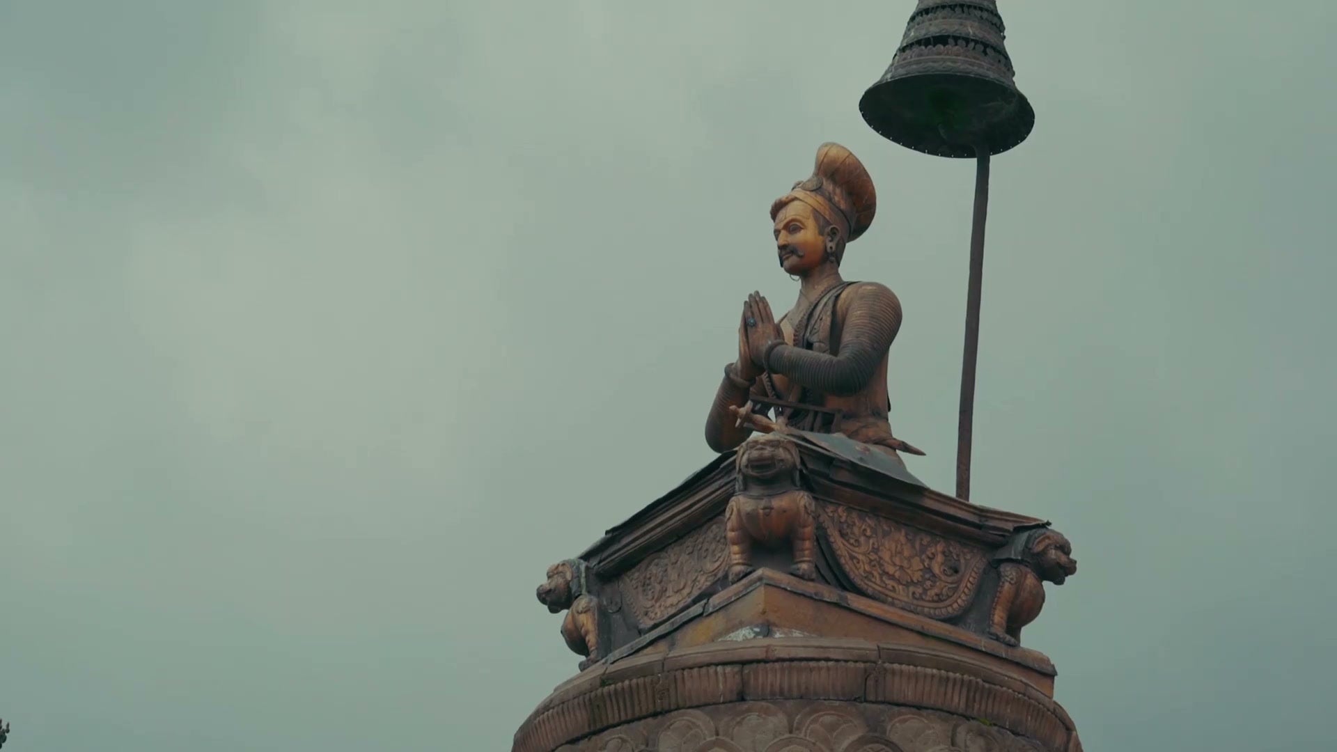 King Bhupatindra Malla statue in Bhaktapur, Nepal.